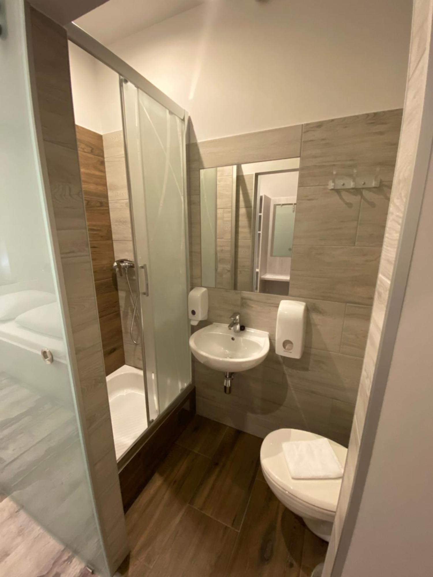 Do Step Meidling - Self-service-hotel Wien